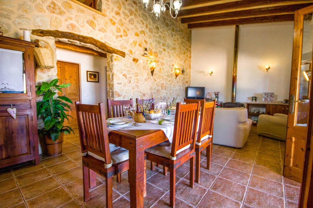 Can Malanyo Alcudia  Bagian luar foto